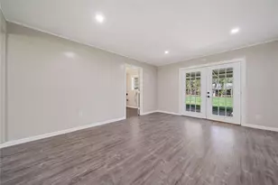 104 Co Rd 2401, Hull, TX 77564 - Photo 11