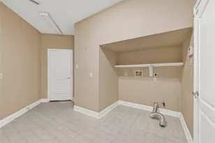 35 Parkway Pl, Houston, TX 77040 - Photo 15