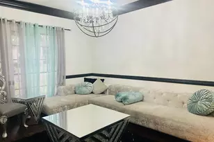 14907 Alderwick Dr, Sugar Land, TX 77498 - Photo 13