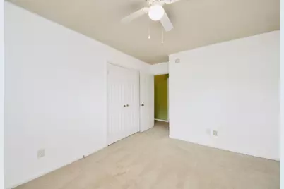 8614 Riverbend Canyon Lane, Houston, TX 77089 - Photo 37