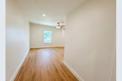 102 Sylvester Road #B, Houston, TX 77009 - Photo 35