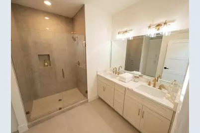102 Sylvester Road #B, Houston, TX 77009 - Photo 39