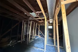 1709 Hussion St, Houston, TX 77003 - Photo 23