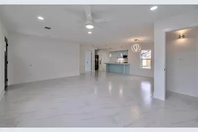 8709 Tarbell Road, Houston, TX 77034 - Photo 17
