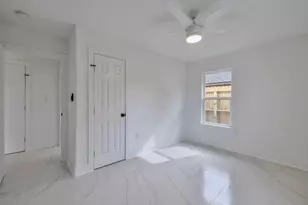8709 Tarbell Rd, Houston, TX 77034 - Photo 15
