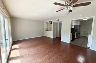 12959 Trail Hollow Dr, Houston, TX 77079 - Photo 7