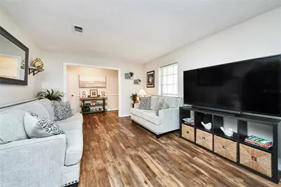 203 Ridgewood Drive, Oak Ridge North, TX 77386 - Photo 7