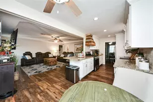 203 Ridgewood Dr, Oak Ridge North, TX 77386 - Photo 15