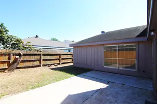 6207 Grandvale Dr, Houston, TX 77072 - Photo 19