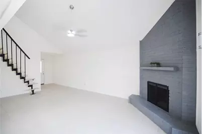 6207 Grandvale Drive, Houston, TX 77072 - Photo 5