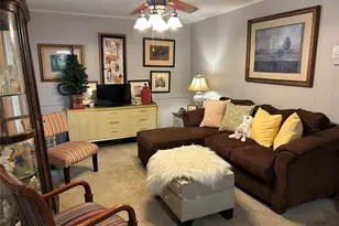 2401 Peach Ln, Pasadena, TX 77502 - Photo 5