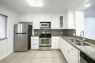 6521 Bayou Glen Rd, Houston, TX 77057 - Photo 3