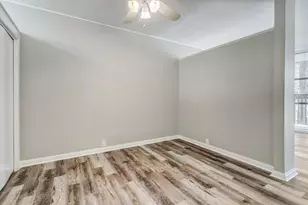 1901 Whitney St, Houston, TX 77006 - Photo 9
