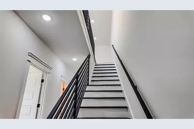 819 North Loop, Houston, TX 77022 - Photo 21