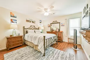 448 7th St, Dickinson, TX 77539 - Photo 19