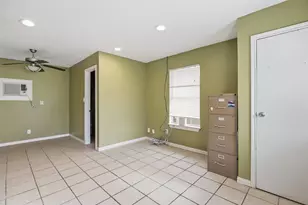 18722 Fenske Rd, Cypress, TX 77433 - Photo 21