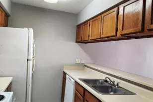 7313 Gulf Freeway, Houston, TX 77017 - Photo 5