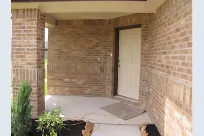 1911 Seville Manor, Fresno, TX 77545 - Photo 3