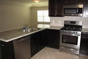 1911 Seville Mnr, Fresno, TX 77545 - Photo 5