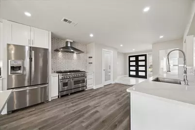 3147 Robinson Road, Missouri City, TX 77459 - Photo 13