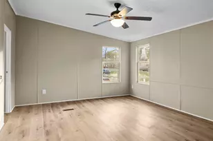 12902 Indian Ridge Dr, Dayton, TX 77535 - Photo 11