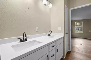 12902 Indian Ridge Dr, Dayton, TX 77535 - Photo 17