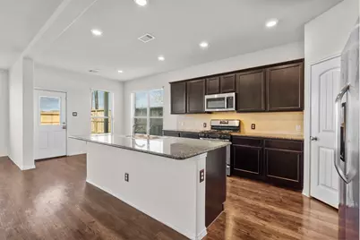 506 Waterside Ridge Lane, La Marque, TX 77568 - Photo 9