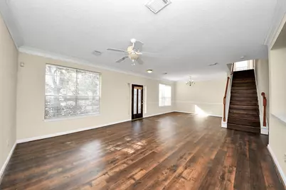 5519 Gatesprings Lane, Sugar Land, TX 77479 - Photo 5