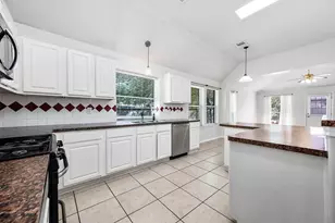 3347 Pebble Beach Ln, Pearland, TX 77584 - Photo 11