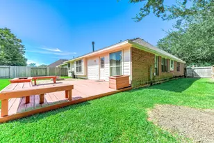 3347 Pebble Beach Ln, Pearland, TX 77584 - Photo 31