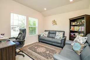 12821 S Winding Pines Dr, Tomball, TX 77375 - Photo 5