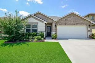 12821 S Winding Pines Dr, Tomball, TX 77375 - Photo 3