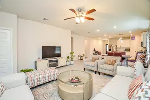 12821 S Winding Pines Dr, Tomball, TX 77375 - Photo 17