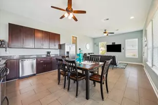 11216 Reagor Way, Galveston, TX 77554 - Photo 7