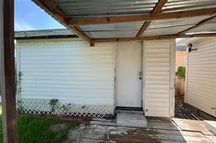 5109 Ave Q 1/2, Galveston, TX 77551 - Photo 13
