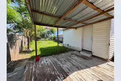 5109 Ave Q 1/2, Galveston, TX 77551 - Photo 11