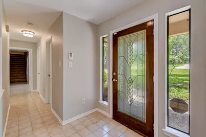 10045 Valley Drive S, Willis, TX 77318 - Photo 7