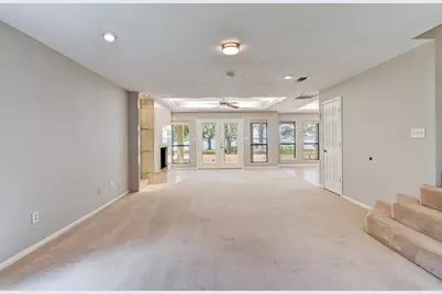 10045 Valley Drive S, Willis, TX 77318 - Photo 9