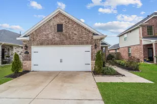 31635 Heguy Pass, Fulshear, TX 77441 - Photo 1