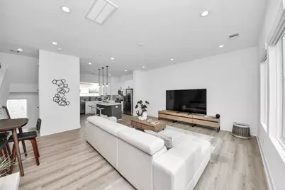 8320 Brecha Lane, Houston, TX 77055 - Photo 17