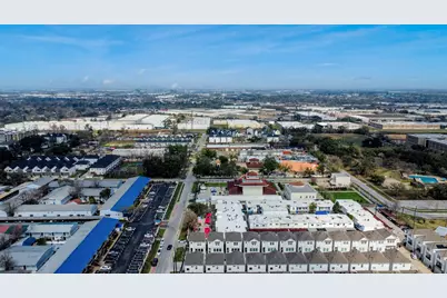 8320 Brecha Lane, Houston, TX 77055 - Photo 37