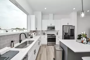 8320 Brecha Ln, Houston, TX 77055 - Photo 23