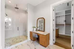 1023 Euclid St, Houston, TX 77009 - Photo 17