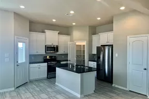 5255 Pr Ter Ln, Fulshear, TX 77441 - Photo 5
