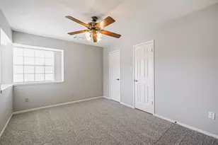 10218 Hedge Way Dr, Houston, TX 77065 - Photo 25