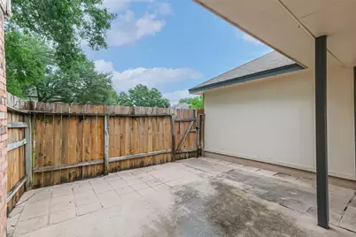 10218 Hedge Way Drive, Houston, TX 77065 - Photo 5