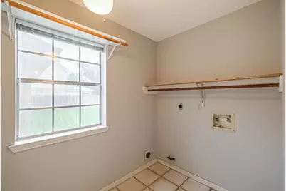 10218 Hedge Way Drive, Houston, TX 77065 - Photo 35