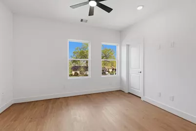 7843 Sunnyhill St, Houston, TX 77088 - Photo 21