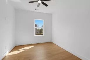 7843 Sunnyhill St, Houston, TX 77088 - Photo 15