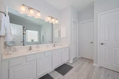 14 Sprite Woods Place, The Woodlands, TX 77382 - Photo 23